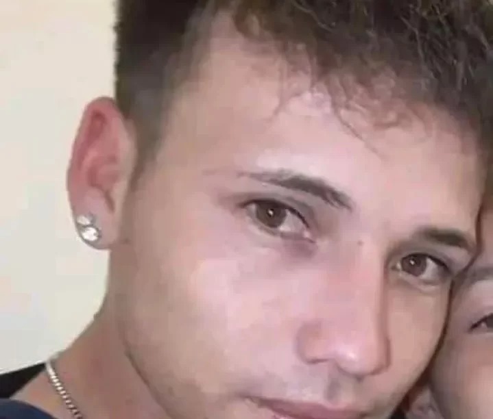 AVELLANEDA: Esperan un milagro para un joven al que se le cayeron fardos de algodón