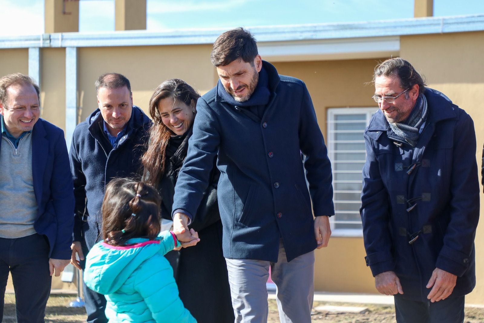 Pullaro entregó viviendas y escrituras en localidades del departamento San Martín