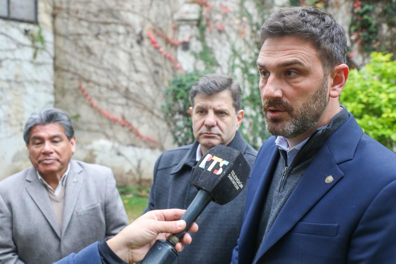 Coordinan acciones para la prevención de incendios forestales en toda la provincia