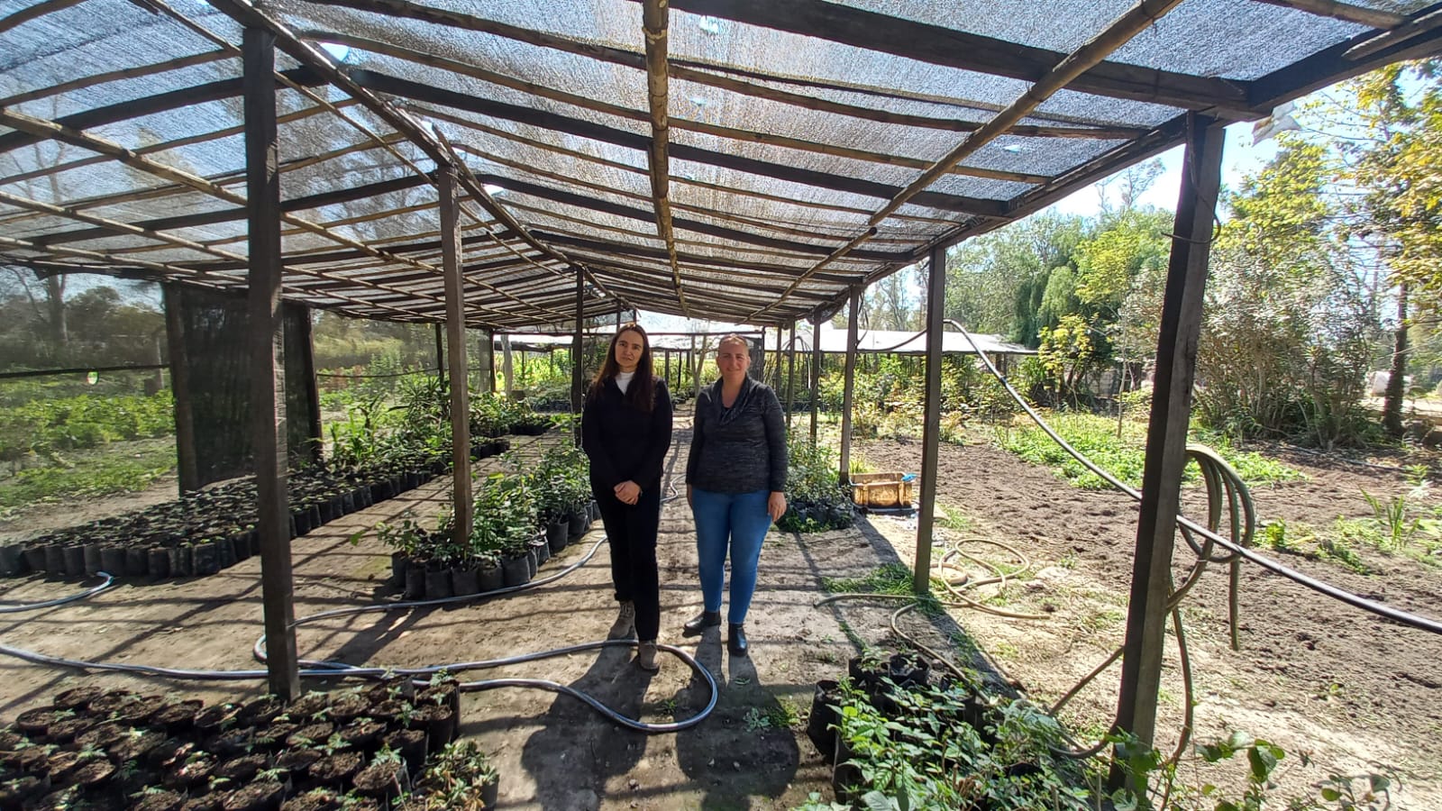 VILLA OCAMPO: VISITA PROVINCIAL AL VIVERO MUNICIPAL