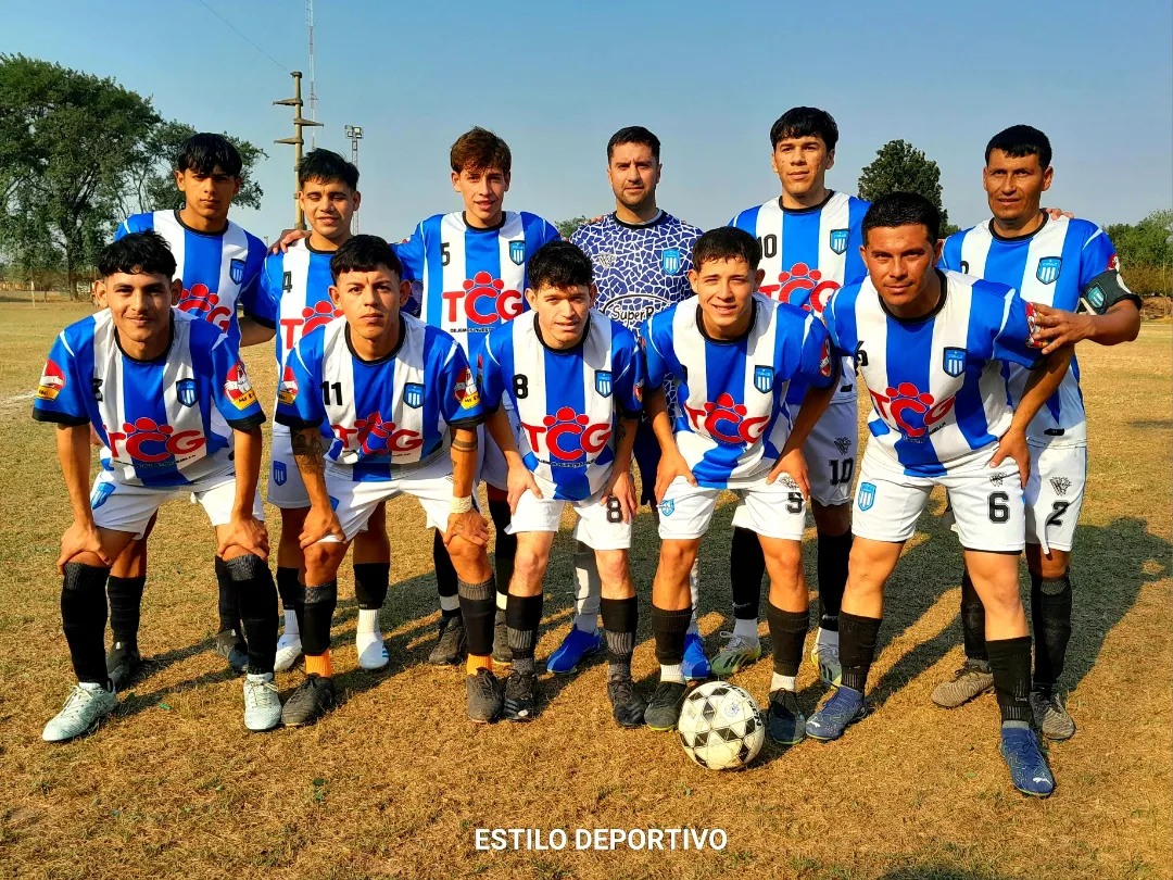 Fútbol Liguista: Empate entre Racing y Ex Alumnos en Villa Ocampo