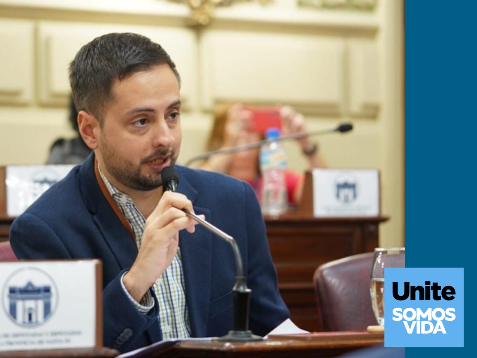 EL DIPUTADO PERALTA PRESENTO TRES PROYECTOS REFERENTES A CUESTIONES EDUCATIVAS