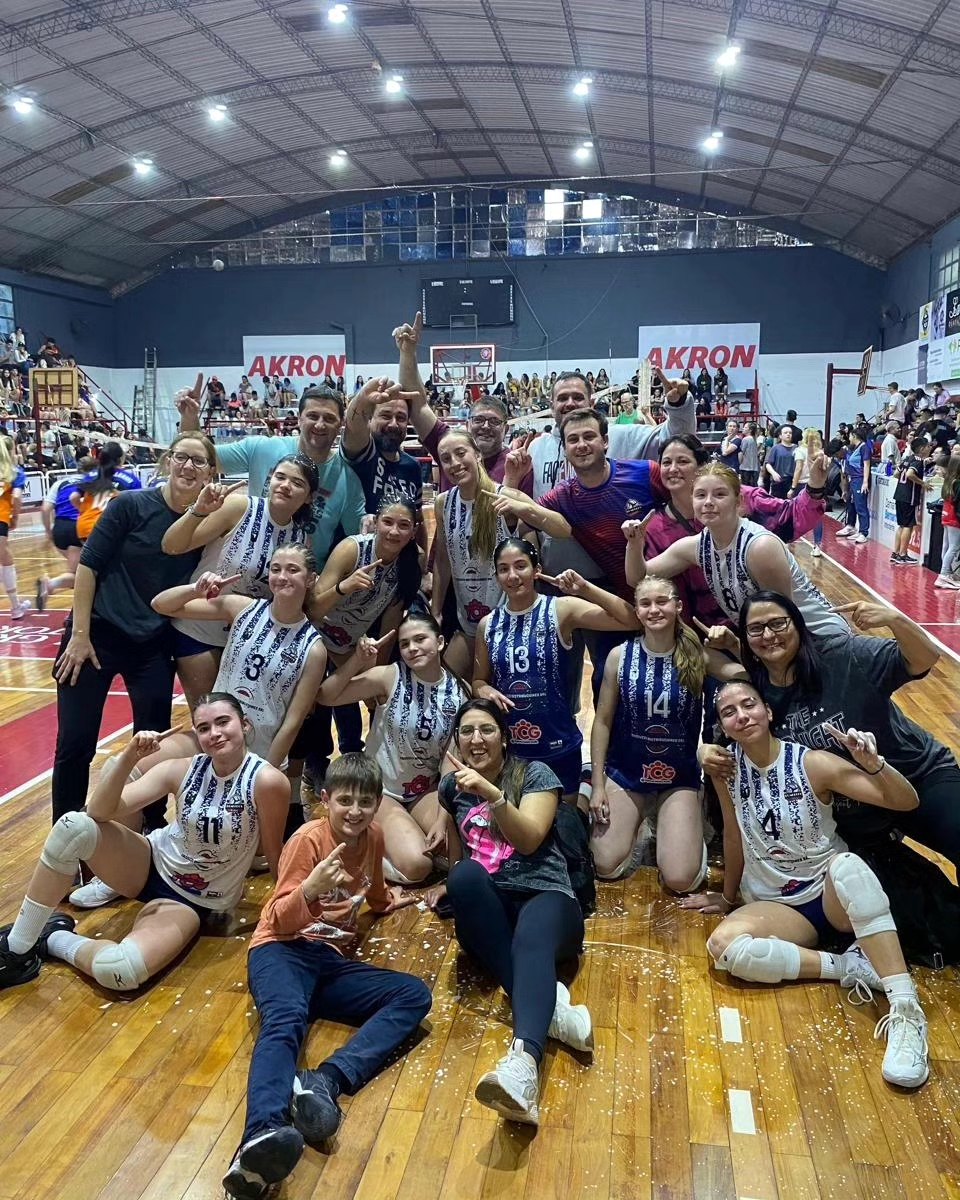 Las Bomberitas se consagran campeonas en el Abierto Nacional e Internacional de San Francisco, Córdoba