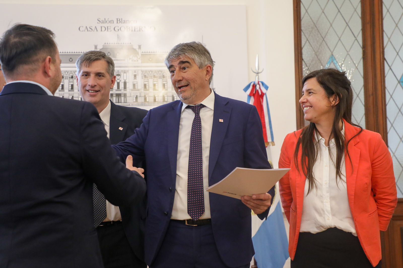 Programa 1000 Aulas: Educación puso en ejecución las primeras 250 aulas