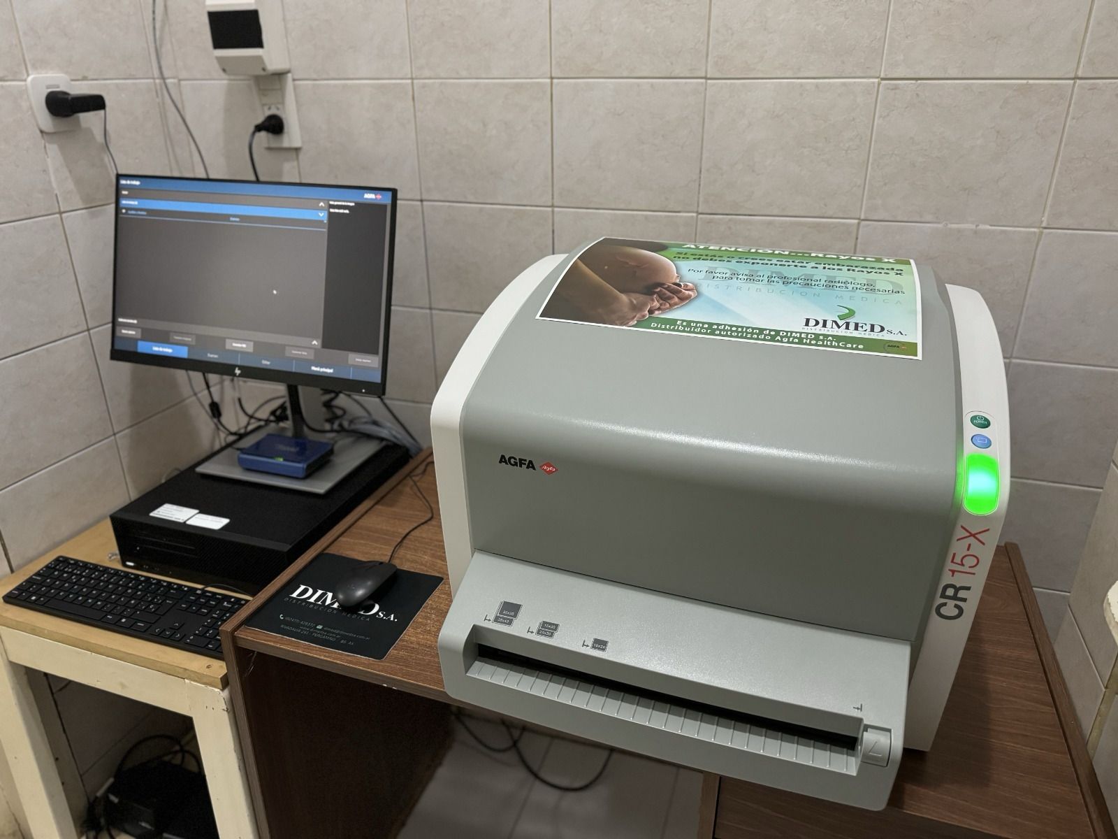 Provincia incorpora tecnología para placas radiográficas en 40 hospitales públicos