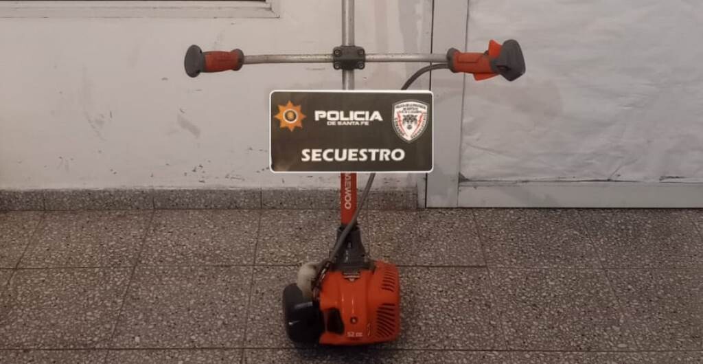 Villa Ocampo: Detuvieron a un masculino robándo una moto guadaña.