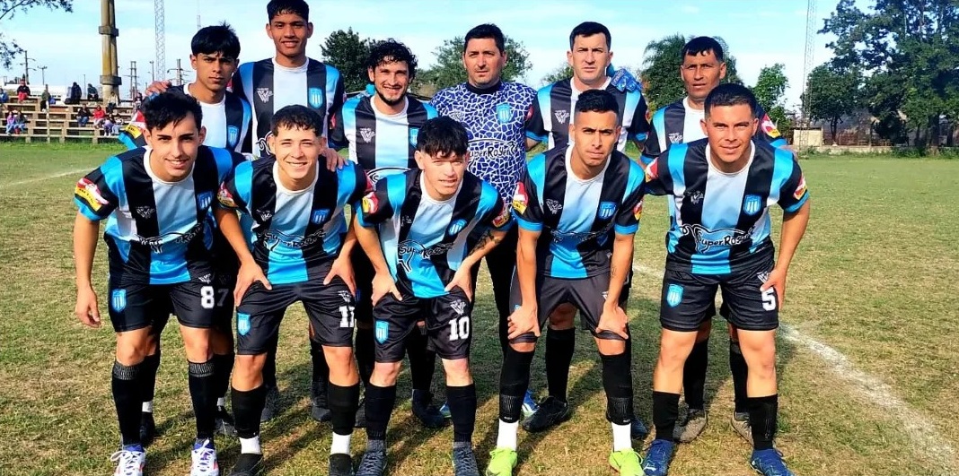 Fútbol Liguista: Racing ganó el clásico rural y define la Zona Sur con Ocampo Fábrica