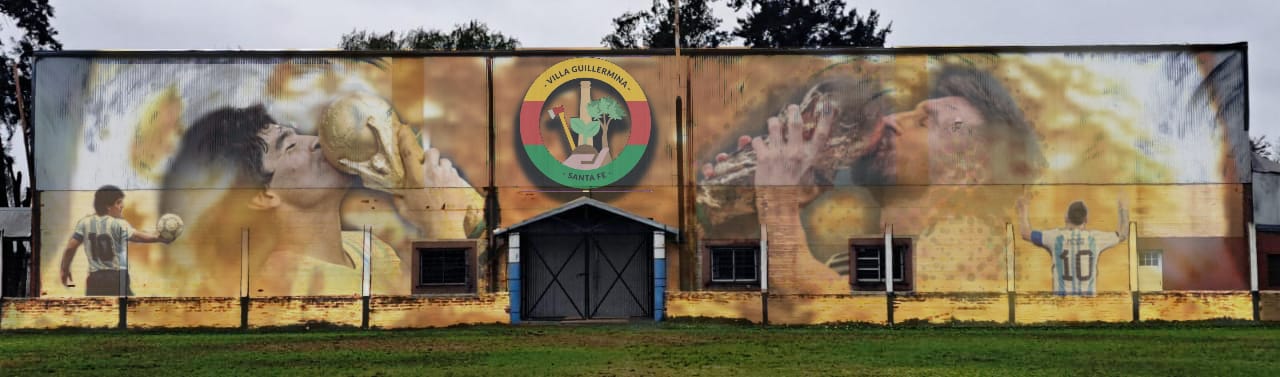 Villa Guillermina: Roque Chávez agradece públicamente al artista internacional Lisandro Urteaga, por la magnífica obra obsequiada en el marco del aniversario 120 del pueblo.