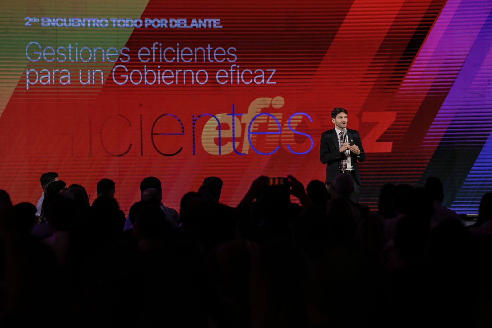 Pullaro: “Todo lo que hacemos es porque estamos convencidos que a los recursos de los santafesinos hay que administrarlos de manera eficiente”