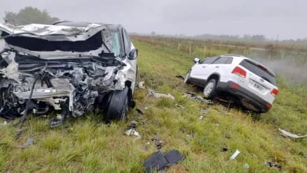 La Criolla: Fatal accidente sobre ruta 11, tres personas fallecidas.
