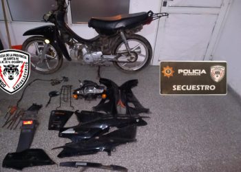 Villa Ocampo: La policia recupera una moto que fue robada el 19 de noviembre.