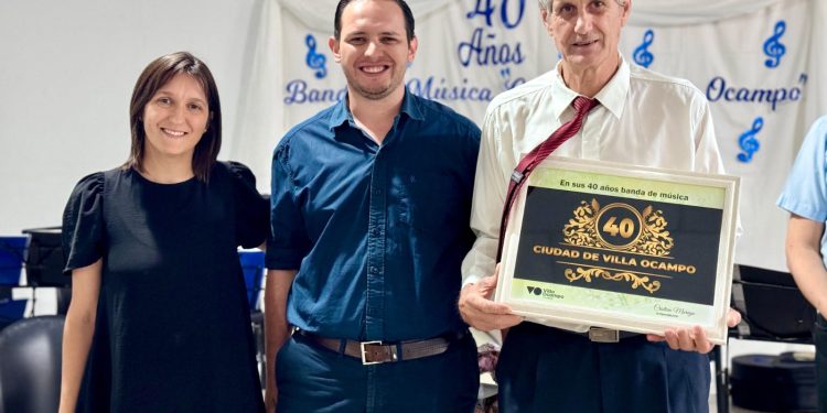 VILLA OCAMPO BRINDÓ POR LOS 40 AÑOS DE SU BANDA DE MÚSICA EN UN ALMUERZO CONMEMORATIVO