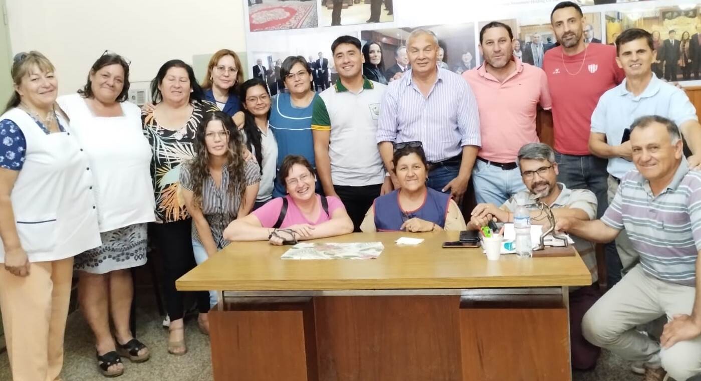 Villa Guillermina: A través  del Programa de la Provincia de Santa Fe 1.000 Aulas, se construirán tres aulas en dos escuelas.