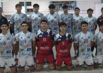 Bomberos busca un lugar en la final de la AVNS