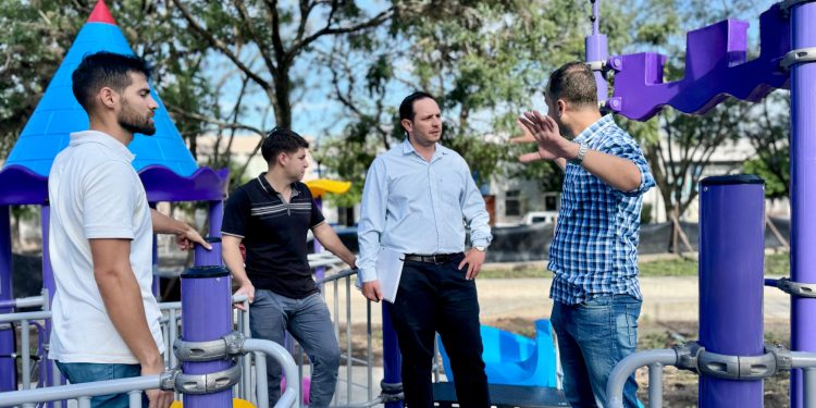 VILLA OCAMPO: AVANCES SIGNIFICATIVOS EN LA REMODELACIÓN DE LA PLAZA SAN MARTÍN