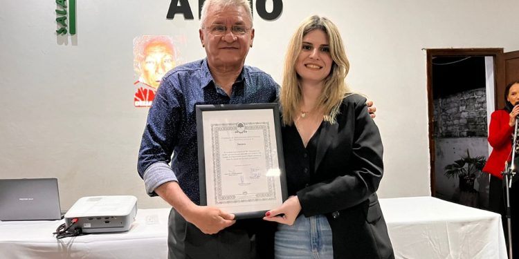 CHARO: “PERSONAJES DE MI PUEBLO, UN VALIOSO APORTE A LA CULTURA REGIONAL”