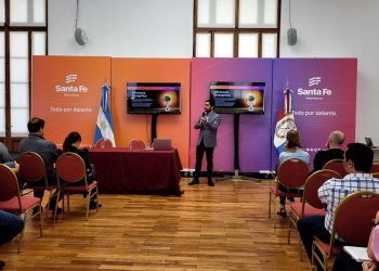 Provincia organizó una jornada de innovación y energías renovables para cooperativas