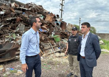 Reconquista: Provincia clausuró dos comercios que no pudieron justificar la procedencia de 300 carcasas de motores y 250 chasis de autos