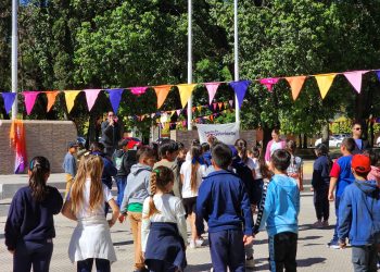 SANTA FE EN MOVIMIENTO LLEGA A PLAZA BELGRANO Y BOMBEROS VOLUNTARIOS