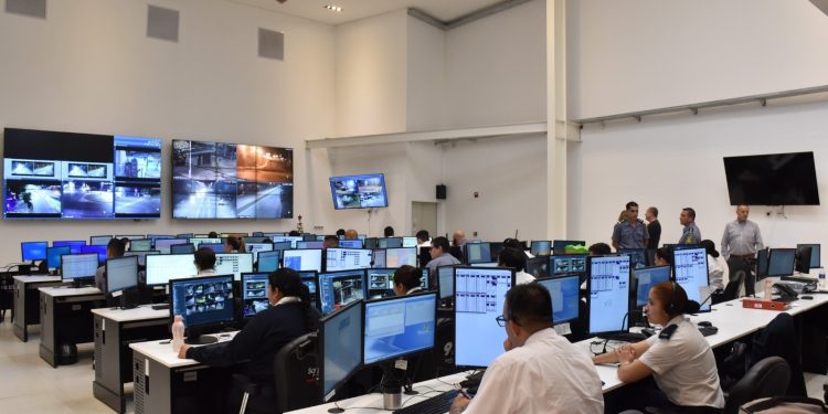 Pullaro anunció que el 25 de noviembre se abren los sobres para la compra de cámaras de videovigilancia