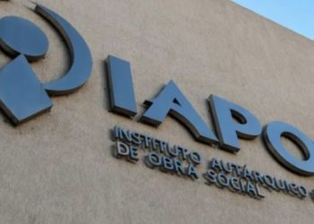 Iapos comenzó a reintegrar el dinero a afiliados por denuncias de cobro de plus