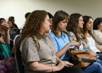 Provincia crea una red de 50 juegotecas para centros de salud y hospitales