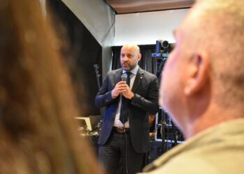 Pullaro le pone fin a los ingresos hereditarios en la EPE