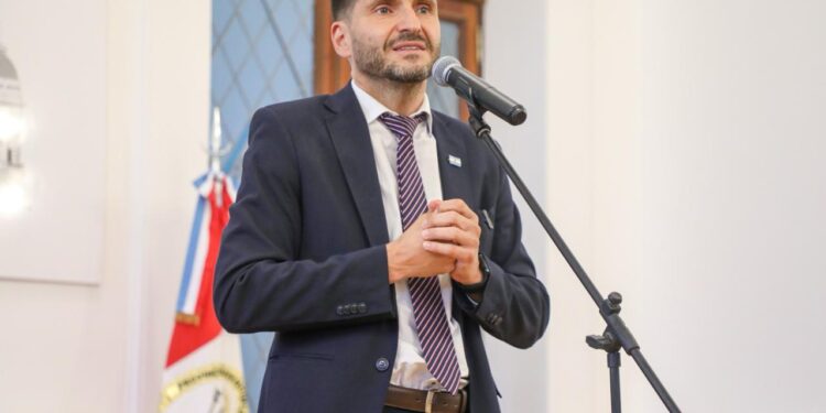 Pullaro destacó que “el desafío es dejar un mejor y fortalecido sistema educativo en la provincia”