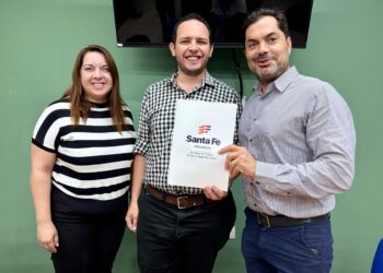 Villa Ocampo : El municipio firmó un convenio para la creación del Centro de Atención a la Niñez y la Familia (CANyF)