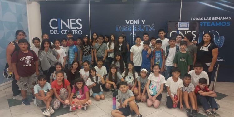 Más de 1.400 estudiantes participaron del programa “El Cine hace Escuela”