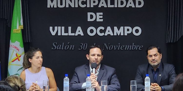 ENTREGA DE CERTIFICADOS DE CURSOS DEL PROGRAMA IMPULSA EN VILLA OCAMPO