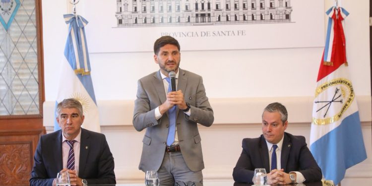 Pullaro: “Nuestro compromiso es poner a Santa Fe en lo más alto en materia de políticas de transparencia”