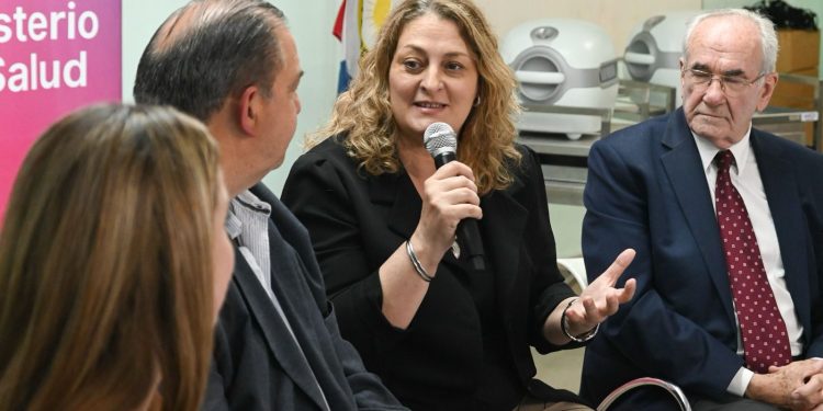 Silvia Ciancio: “El equipamiento para trasplante es un reconocimiento a la calidad de la salud pública santafesina”