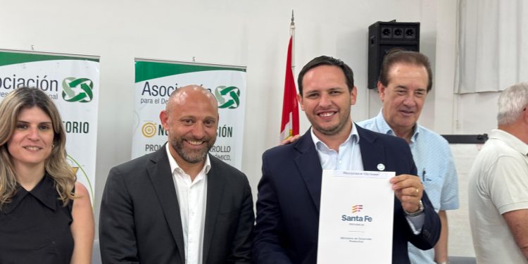 VILLA OCAMPO SE SUMA AL PROGRAMA ACTIVA EMPRENDEDOR CON UN APORTE NO REINTEGRABLE PARA EL DESARROLLO PRODUCTIVO LOCAL