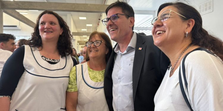 Asistencia Perfecta: más de 50 mil docentes cobran el incentivo mensual de noviembre