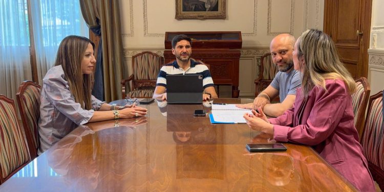 Disponen cambios en los directorios de EPE y ASSA