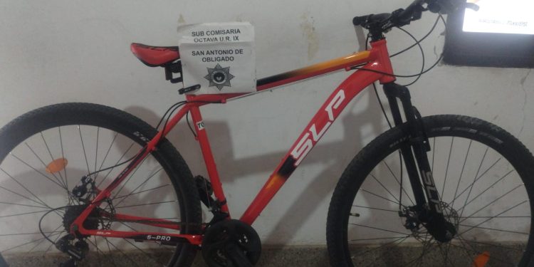 SAN ANTONIO DE OBLIGADO: Robo una bicicleta en estado de ebriedad, luego dijo a la policía que no tenía para comer por eso sustrajo el rodado