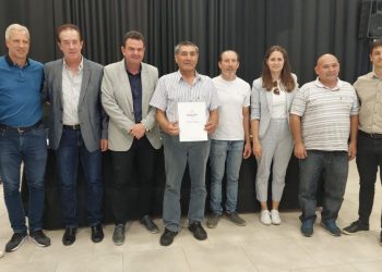 VILLA OCAMPO: FIRMA DE CONVENIO DEL PROGRAMA APORTE AL DEPORTE COMUNITARIO PARA CLUBES OCAMPENSES