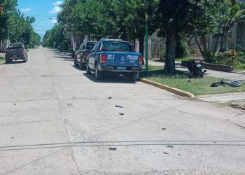 Las Toscas: colisionaron una camioneta 4X4 y una moto, cuyo conductor fue a parar al hospital