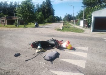 Villa Ana: Violento choque entre motos sobre la Ruta 32’s , los ocupantes de ambos rodados, fueron trasladados en ambulancia