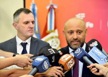 Provincia licitó más de 130.000 metros de cañería para iniciar la construcción de cinco gasoductos