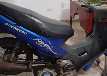 Tacuarendí: Un menor de 14 años de edad robó una motocicleta en Las Toscas, sacó algunas partes y la dejó abandonada