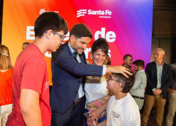 Pullaro: “Pusimos en orden el Estado y los recursos que ahorramos van a la obra pública”