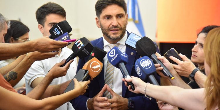 Pullaro: “En Santa Fe estamos contra de los que venden en negro y hacen la bicicleta financiera; acá no hay suba de impuestos”