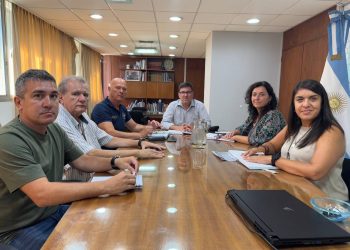 Reunión de trabajo del ministro Goity con representantes de AMET