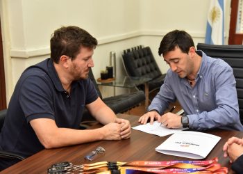 Provincia cedió vehículos incautados del delito para que efectivos federales realicen tareas de inteligencia.