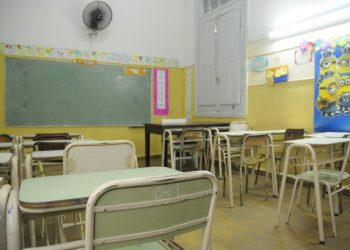 Docentes de gestión pública y privada deberán completar la Declaración Jurada de Prestación de Servicio por el lunes 24 de febrero.