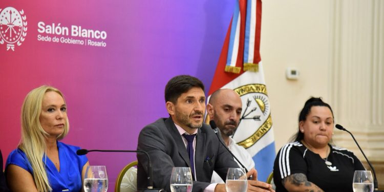 Pullaro: “El Programa de Recompensas nos permite esclarecer asesinatos como el de Ivana Garcilazo”