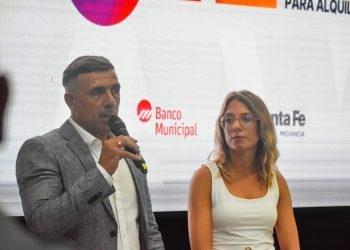 Llave: Provincia presentó en Reconquista el programa que brinda soluciones a santafesinos que alquilan.