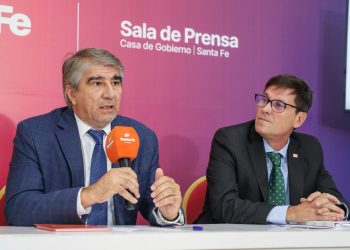 Asistencia Perfecta: Provincia amplía el incentivo a preceptores y secretarios.